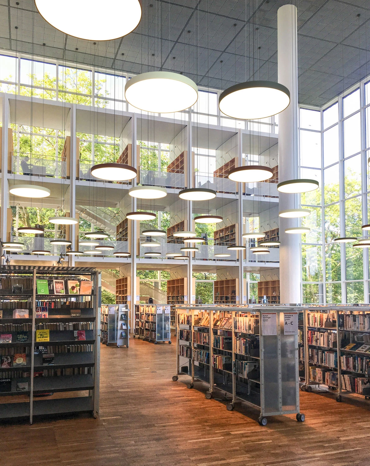 Sign Evo Beleuchtung In Bibliothek