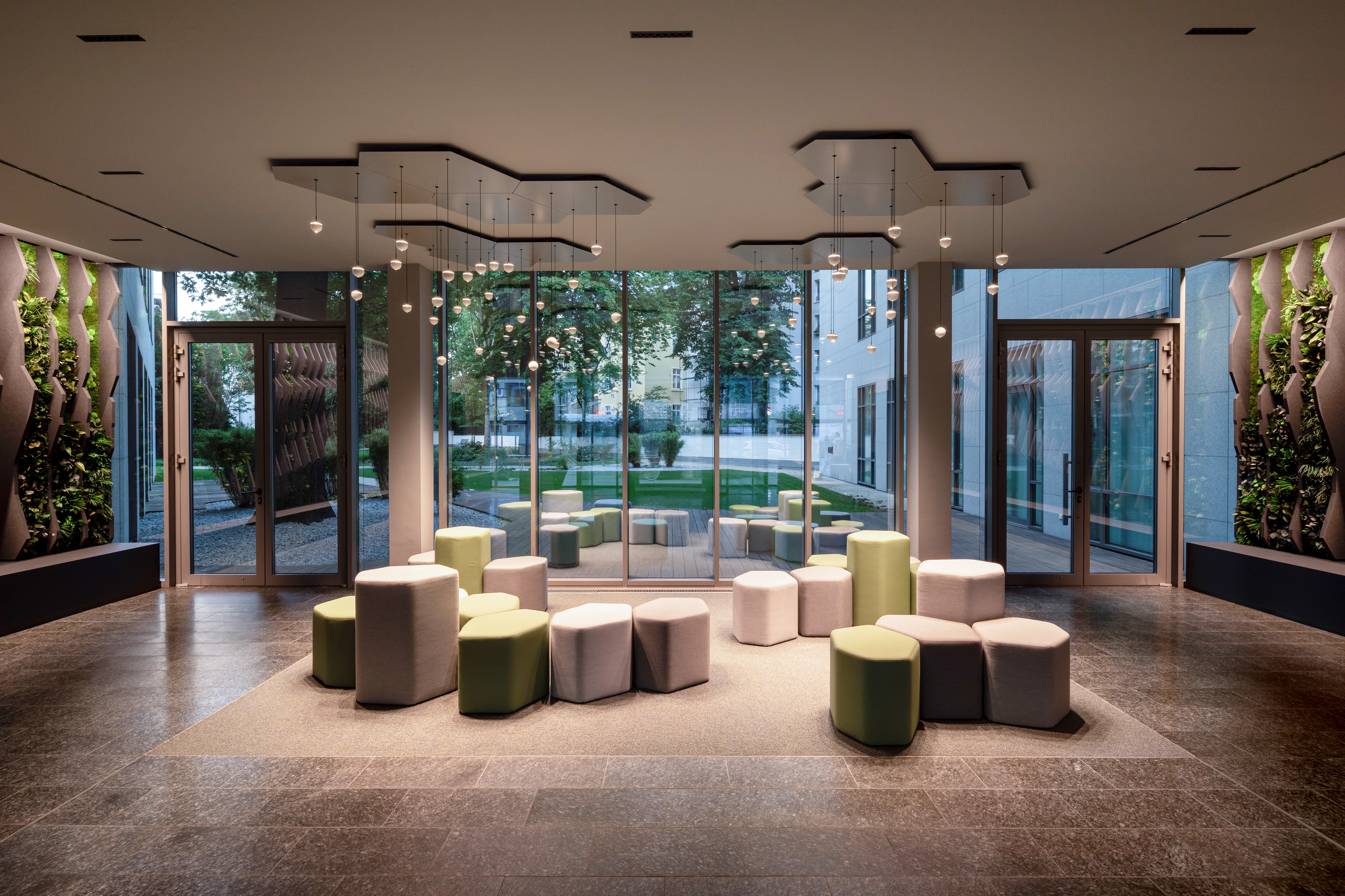 PRO Eschersheimer Landtraße EP03802 0010