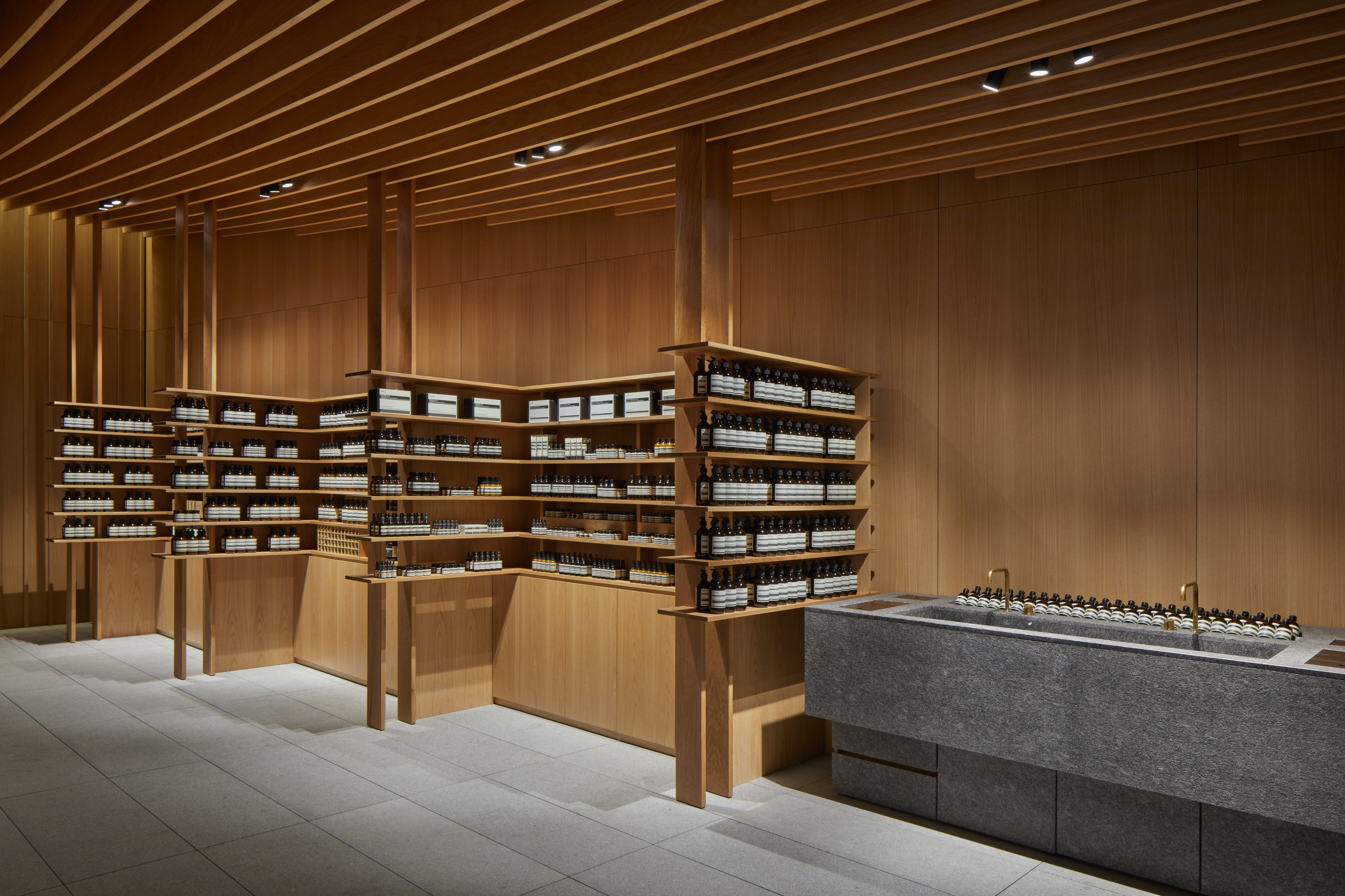 Aesop World Mall 26 Web1