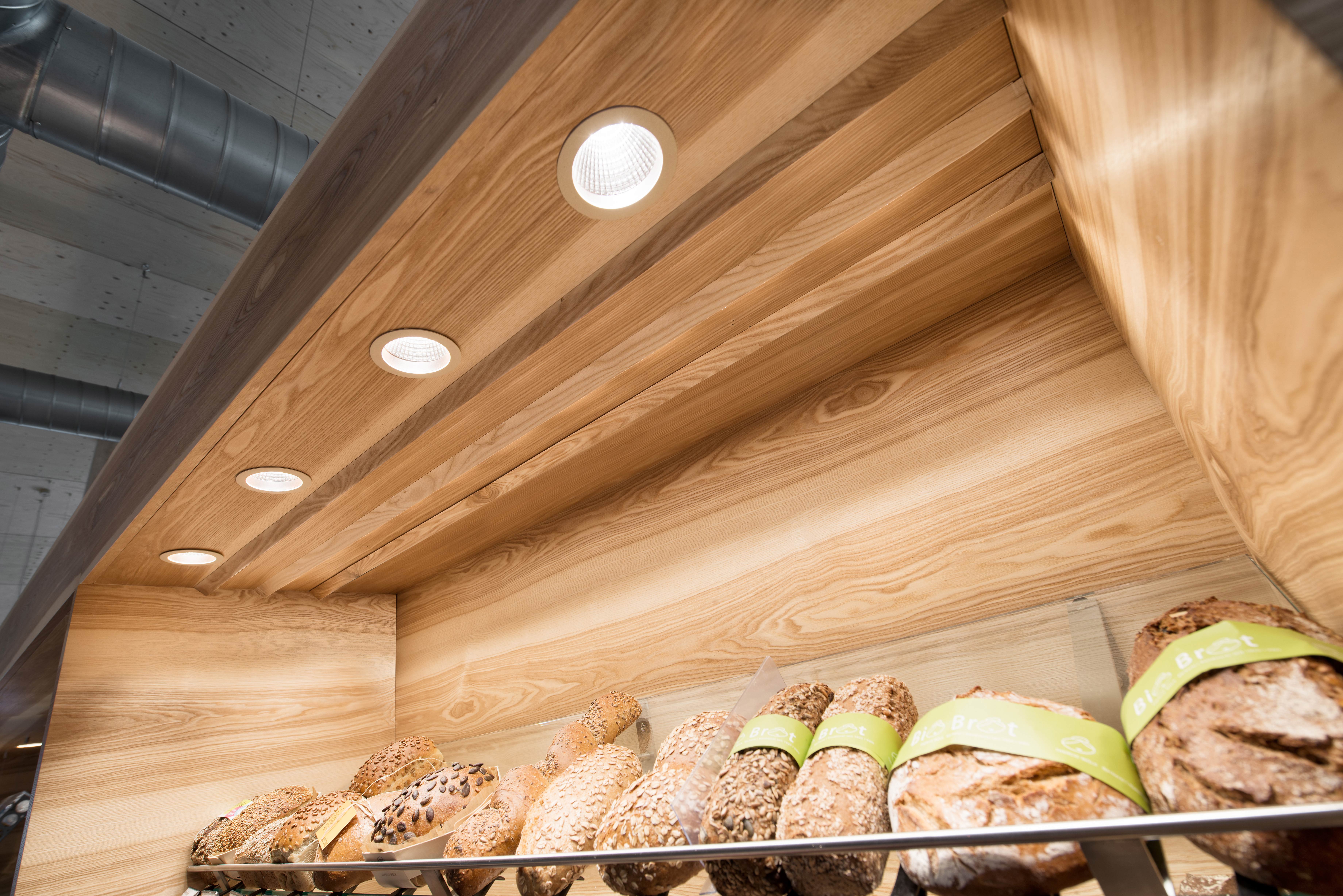 PROLICHT Oikoup100 01 Baguette Natters 2014 Small