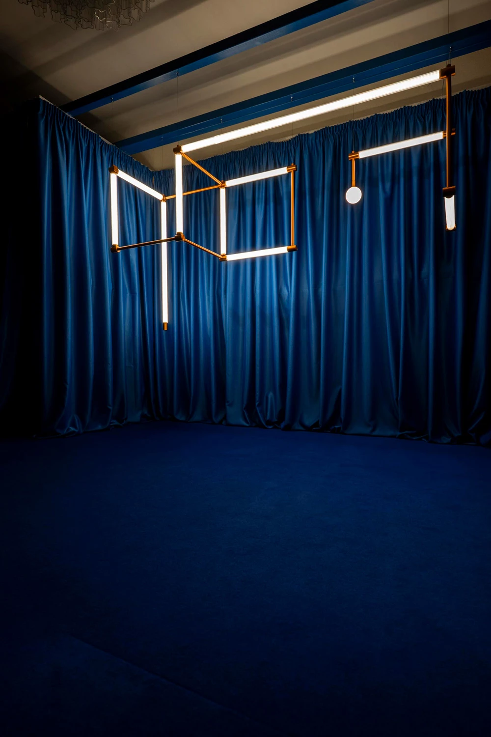 Milan Design Week Palazzo Austria Sen System Beleuchtung (2)