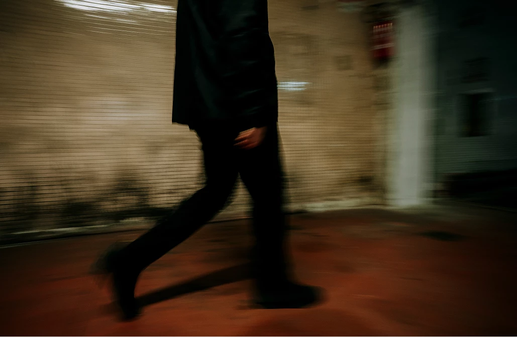 Carlo Dalesio Walking