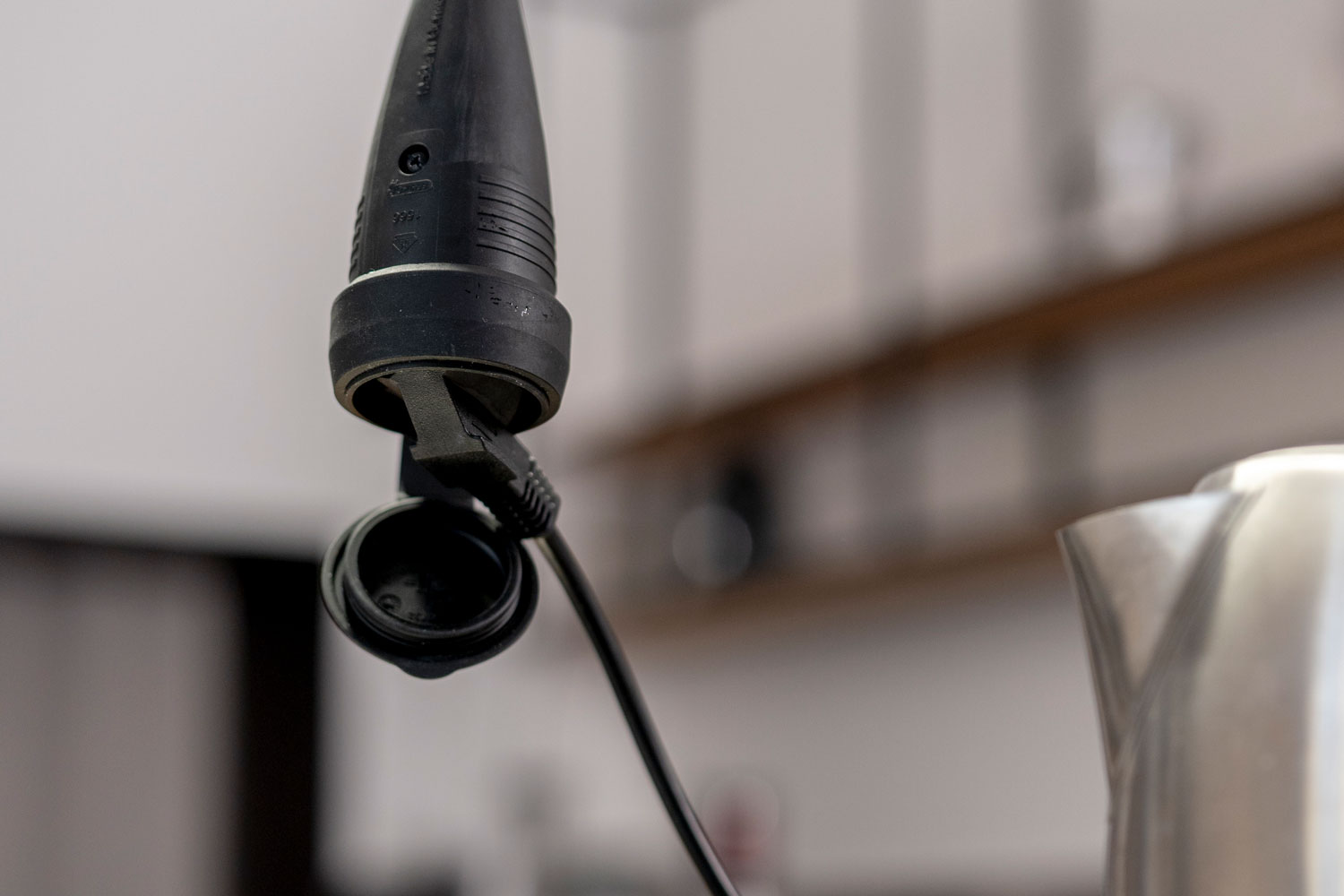 Pluq In Flexible Steckdosen Loesung